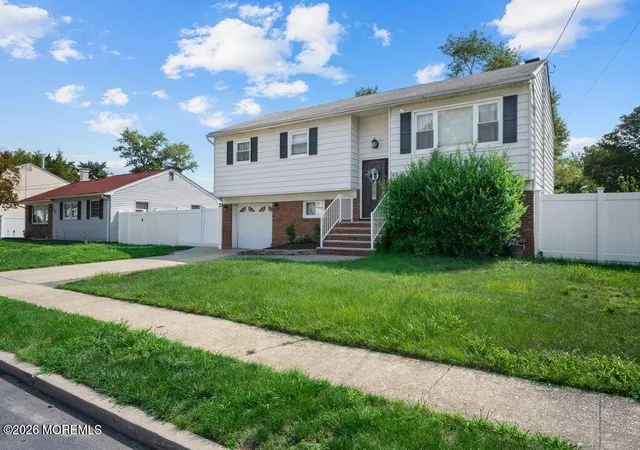 4th image of 42 Shirley Blvd, Old Bridge, NJ 08857 | MLS# 22626868