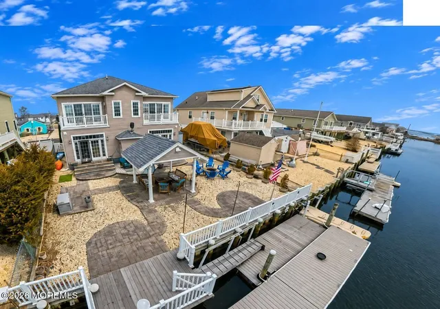 2nd image of 27 W Mohawk Dr, Little Egg Harbor, NJ 08087 | MLS# 22626892