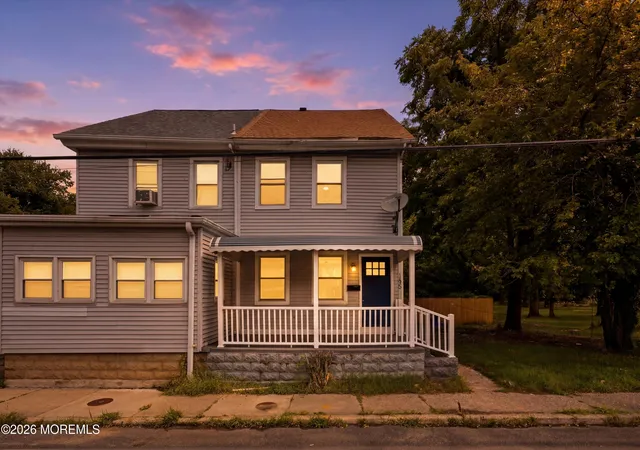 Photo 1 of Single family home for sale at 185 Rancocas Rd, Mount Holly, NJ 08060 | MLS# 22626890 | Listing updated on 2026-08-27