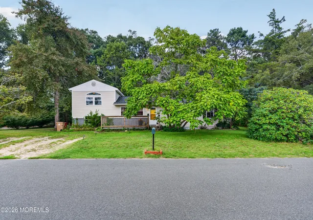 Photo 2 of Sale Pending at 25 Morris Blvd, Bayville, NJ 08721 | MLS# 22626932 | Listing updated on 2026-09-17
