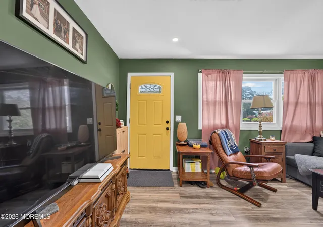 Photo 4 of Sale Pending at 25 Morris Blvd, Bayville, NJ 08721 | MLS# 22626932 | Listing updated on 2026-09-17