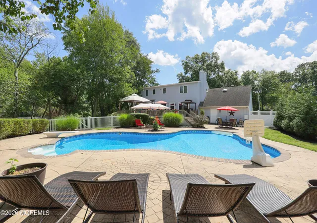 Photo 3 of Single family home for sale at 731 Mccormick Dr, Toms River, NJ 08753 | MLS# 22626992 | Listing updated on 2026-08-30