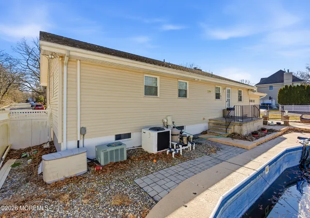 36th image of 603 Carol Ave, Oakhurst, NJ 07755 | MLS# 22626945
