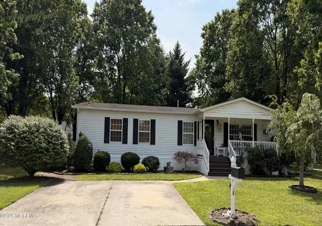 Photo 1 of Manufactured home for sale at 8 Tanglewood Dr, Cream Ridge, NJ 08514 | MLS# 22627054 | Listing updated on 2026-09-25