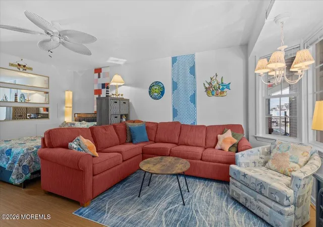 Listing Photo 5 - Condo for sale in building located at 402 E Saint Paul Ave, Wildwood, NJ 08260 - Unit #205