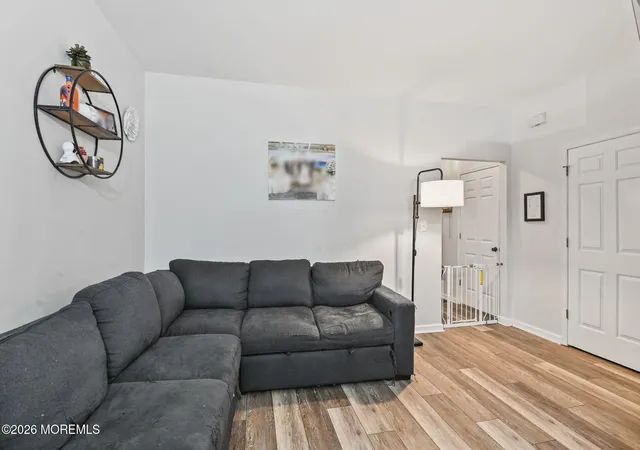 3rd image of 12 Cypress Ct #2612, Clinton, NJ 08809 | MLS# 22627141