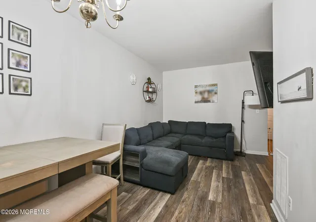 4th image of 12 Cypress Ct #2612, Clinton, NJ 08809 | MLS# 22627141