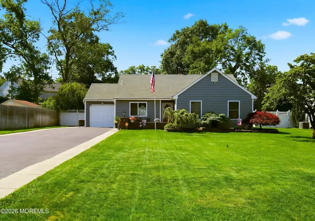 Photo 1 of Single family home for sale at 117 W Cypress Rd, Toms River, NJ 08753 | MLS# 22627004 | Listing updated on 2026-09-13