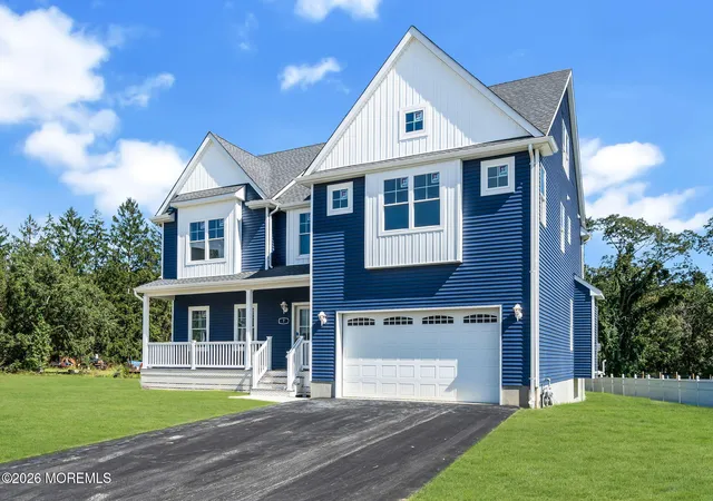 Photo 2 of Single family home for sale at 7 Potters Ct, Bayville, NJ 08721 | MLS# 22627007 | Listing updated on 2026-09-16