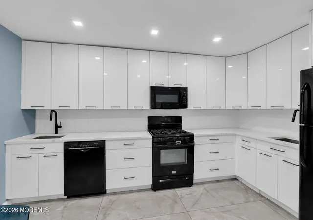 5th image of 516 Woodbine Ln, Lakewood, NJ 08701 | MLS# 22627186