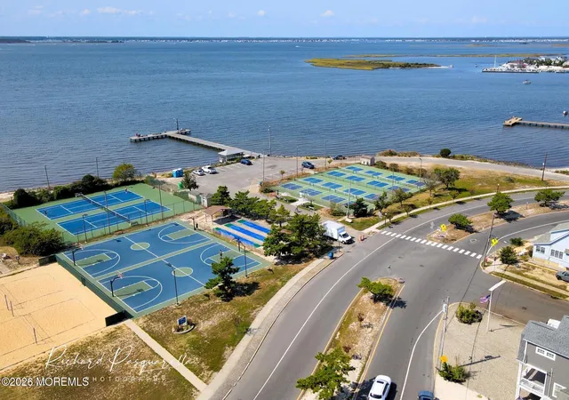 2nd image of 15 Brooklyn Ave, Lavallette, NJ 08735