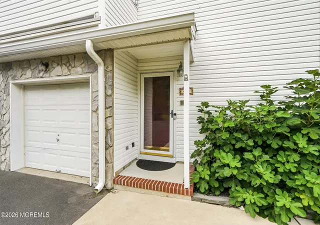 Photo 3 of Sale Pending at 410 Deuce Dr, Wall, NJ 07719 | MLS# 22627077 | Listing updated on 2026-09-17