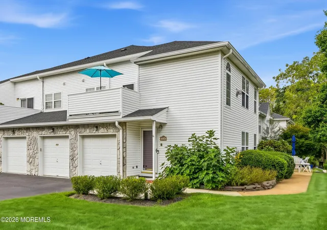 Photo 3 of Condo for sale at 410 Deuce Dr, Wall, NJ 07719 | MLS# 22627077 | Listing updated on 2026-09-17