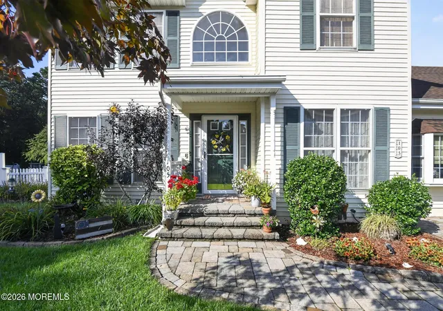 31st image of 105 Hollow Oak Ln, Manahawkin, NJ 08050 | MLS# 22627038