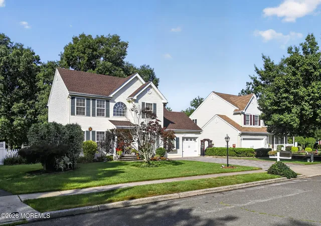 3rd image of 105 Hollow Oak Ln, Manahawkin, NJ 08050 | MLS# 22627038