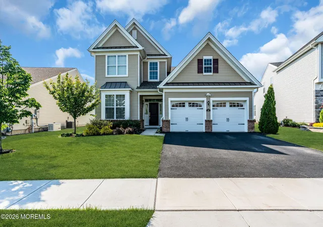 Photo 1 of Single family home for sale at 27 Flagstone Ct, Freehold, NJ 07728 | MLS# 22627043 | Listing updated on 2026-10-05