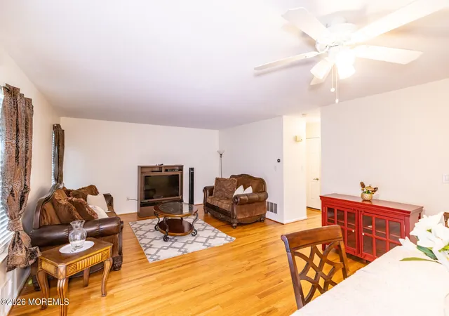 Photo 4 of Condo for sale at 17 Heritage Ct, Ewing, NJ 08628 | MLS# 22627046 | Listing updated on 2026-09-21