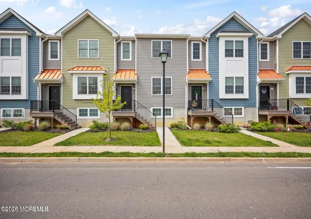 1st image of 333 First St #4, Keyport, NJ 07735 | MLS# 22627062