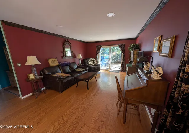 4th image of 19 Elizabeth Ct, Tinton Falls, NJ 07724 | MLS# 22627176