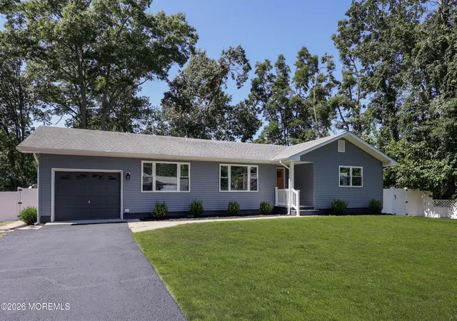 2nd image of 15 Walnut St, Beachwood, NJ 08722 | MLS# 22627101