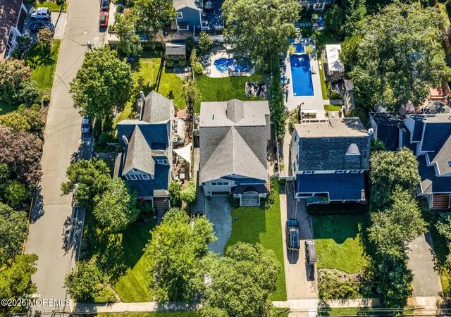 Photo 2 of Single family home for sale at 302 Curtis Ave, Point Pleasant Beach, NJ 08742 | MLS# 22627120 | Listing updated on 2026-09-24
