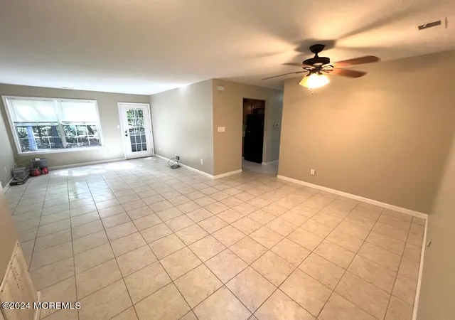 5th image of 39 Chinkaberry Ct, Howell, NJ 07731 | MLS# 22627123