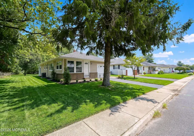 2nd image of 549 Jamaica Blvd, Toms River, NJ 08757 | MLS# 22627195