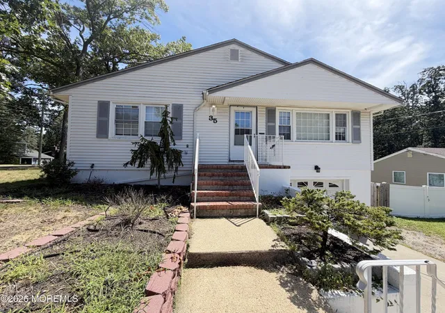 Photo 1 of Single family home for sale at 35 Ruth Pl, Eatontown, NJ 07724 | MLS# 22627187 | Listing updated on 2026-08-31