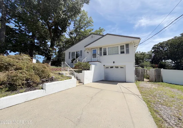 Photo 2 of Single family home for sale at 35 Ruth Pl, Eatontown, NJ 07724 | MLS# 22627187 | Listing updated on 2026-08-31