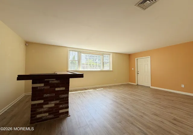Photo 3 of Single family home for sale at 35 Ruth Pl, Eatontown, NJ 07724 | MLS# 22627187 | Listing updated on 2026-08-31