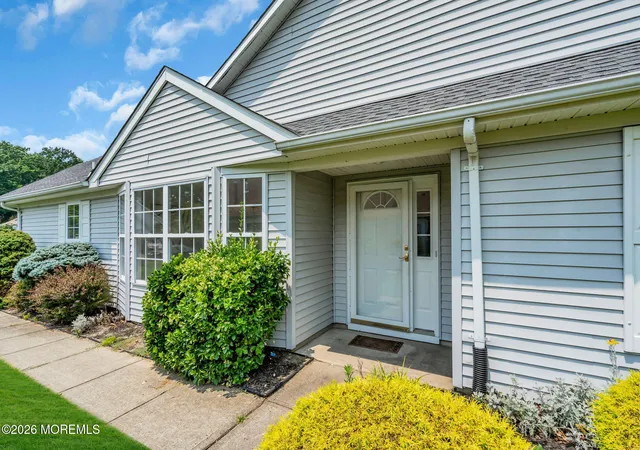 Photo 3 of Sale Pending at 39 Strawberry Ln, Lakewood, NJ 08701 | MLS# 22627197 | Listing updated on 2026-09-23