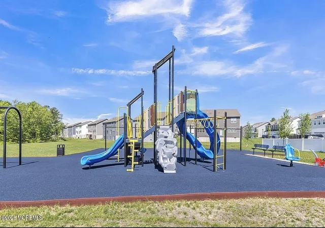 Photo 2 of Single family home for sale at 276 Mantoloking Dr, Jackson, NJ 08527 | MLS# 22627228 | Listing updated on 2026-10-30
