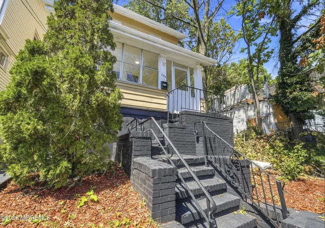 Photo 3 of Single family home for sale at 299 Smith St, Newark, NJ 07106 | MLS# 22627235 | Listing updated on 2026-08-31
