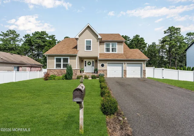 Photo 1 of Sale Pending at 609 Amsterdam Ave, Toms River, NJ 08757 | MLS# 22627218 | Listing updated on 2026-09-14