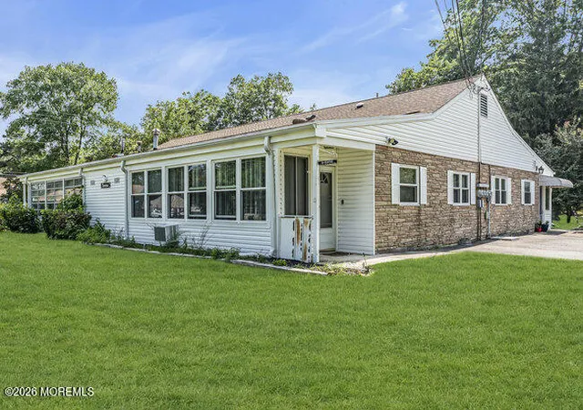 Photo 1 of Single family home for sale at 1a Central St, Toms River, NJ 08757 | MLS# 22627243 | Listing updated on 2026-09-07