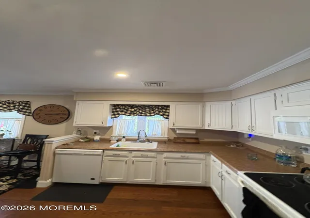 Photo 3 of Single family home for sale at 56 Carlisle Rd, Toms River, NJ 08757 | MLS# 22627276 | Listing updated on 2026-08-31
