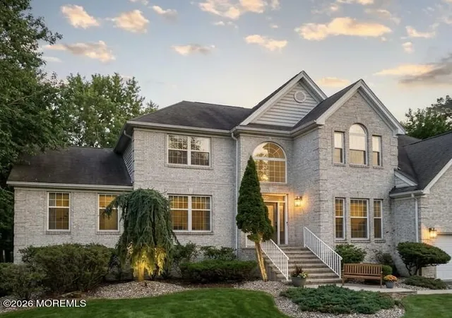 Photo 1 of Single family home for sale at 2 Amanda Ct, Manalapan, NJ 07726 | MLS# 22627315 | Listing updated on 2026-09-16