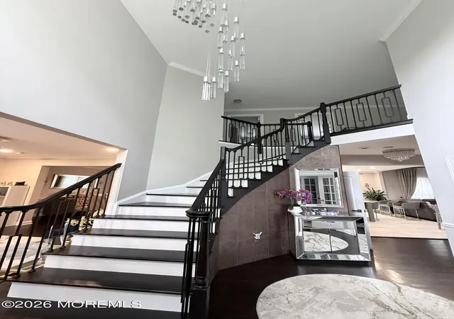 Photo 3 of Single family home for sale at 2 Amanda Ct, Manalapan, NJ 07726 | MLS# 22627315 | Listing updated on 2026-09-16
