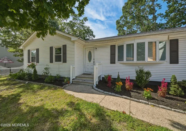 Photo 3 of Sale Pending at 328 Mizzen Ave, Beachwood, NJ 08722 | MLS# 22627344 | Listing updated on 2026-09-16
