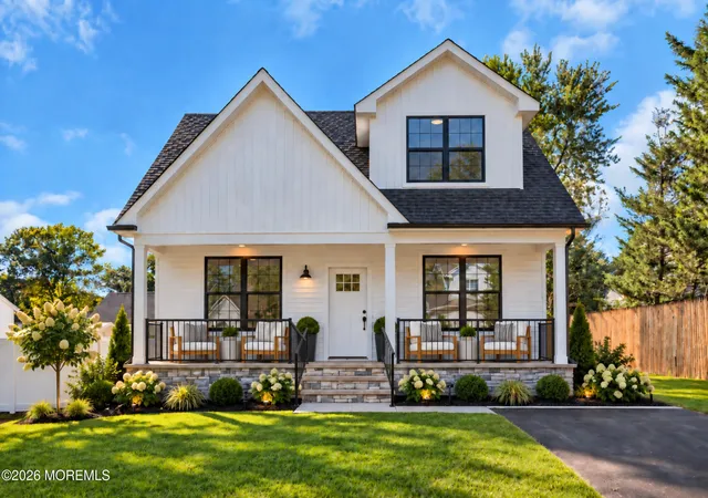 Photo 1 of Single family home for sale at 1924 5th Avenue, Toms River, NJ 08757 | MLS# 22631305 | Listing updated on 2026-10-23