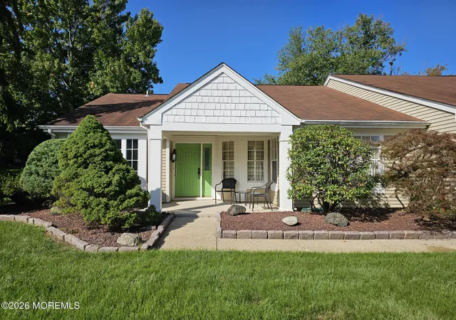 Photo 1 of Single family home for sale at 980 Thornbury Ln, Manchester, NJ 08759 | MLS# 22632920 | Listing updated on 2026-10-26