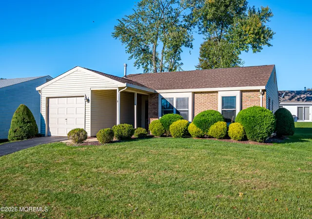 Single family home for sale at 9 Bishop Ct, Marlboro, NJ 07746 | MLS# 22633275