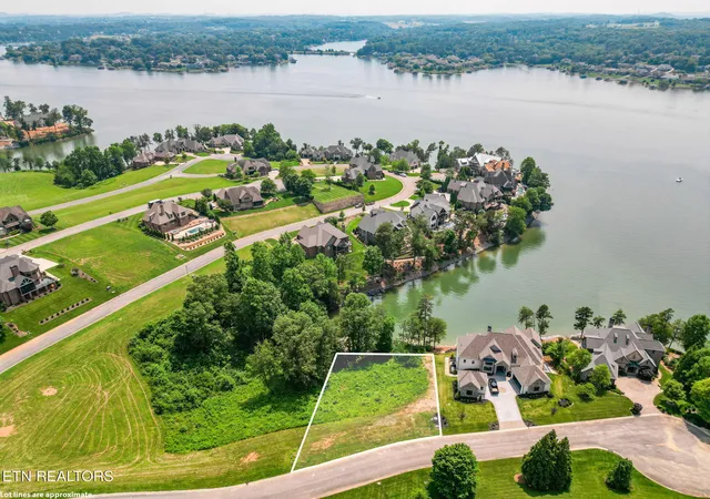 1st image of 377 Beacon Ct, Lenoir City, TN 37772 | MLS# 1175383