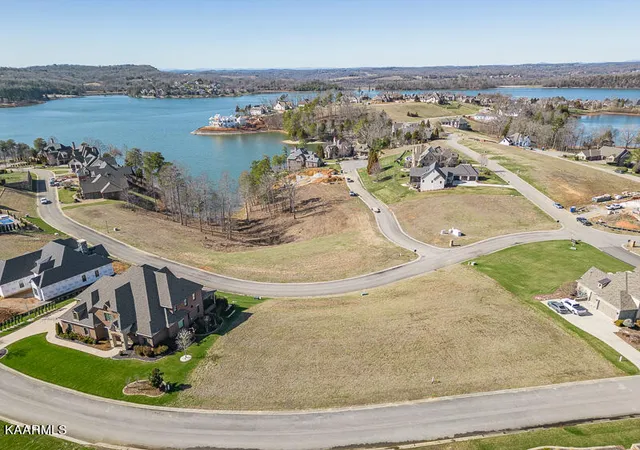 Photo 3 of Land for sale at 434 Castaway Ln, Lenoir City, TN 37772 | MLS# 1213286 | Listing updated on 2026-01-07