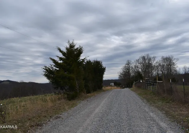 2nd image of Lot 7 Jones Ridge Rd, Speedwell, TN 37870 | MLS# 1220798