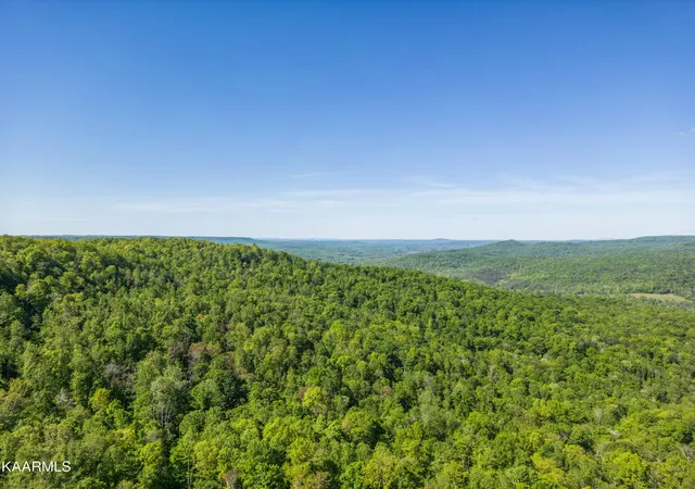 5th image of 815 Eastridge Pass, Monterey, TN 38574 | MLS# 1235755