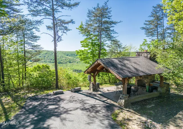 2nd image of 1075 Eastridge Pass, Monterey, TN 38574 | MLS# 1235738