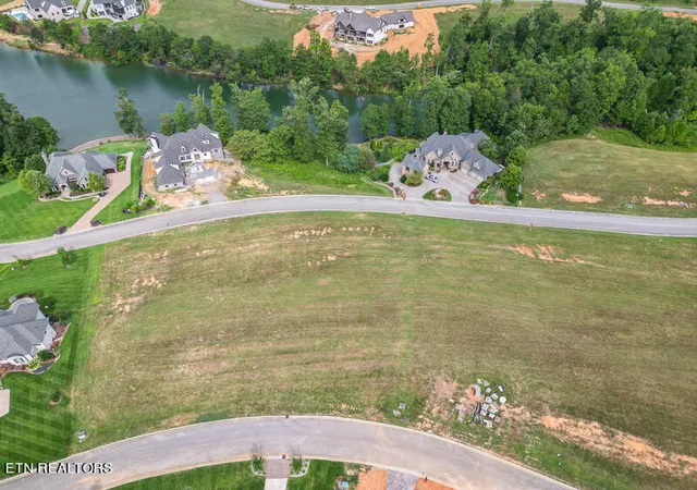 Photo 3 of Land for sale at 470 Commodore Dr, Lenoir City, TN 37772 | MLS# 1239057 | Listing updated on 2026-01-07