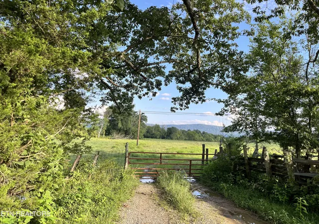 2nd image of Old State Hwy, Crossville, TN 38555 | MLS# 1243345