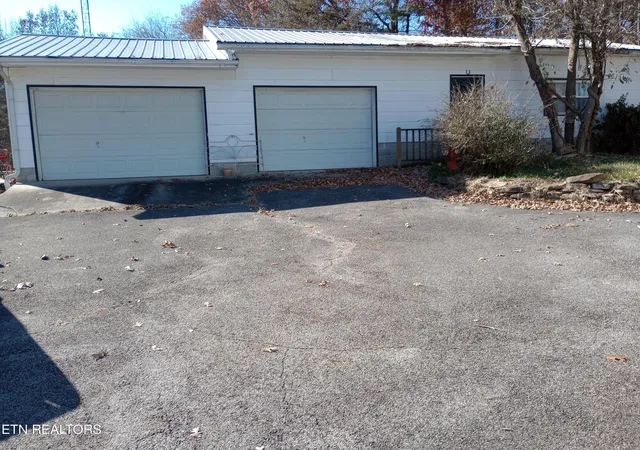 4th image of 6766 Hwy 70, Crossville, TN 38555 | MLS# 1245286